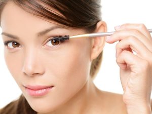 Soins des Cils / Sourcils